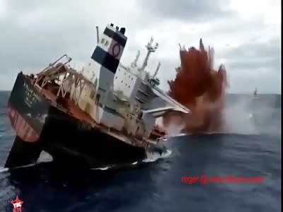 Brazilian Navy sinks a chinese ship in MaranhÃ£o