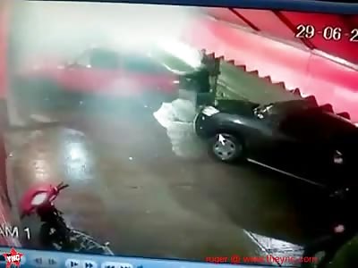 attempted robbery of a police officer in Argentina