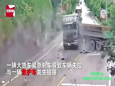 Ambulance Vs Truck accident in Guangdong