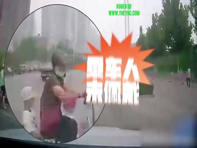 Man and child was hit by a car in Zhengding