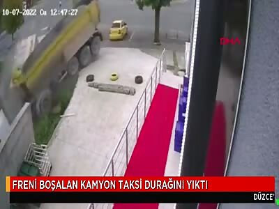 Truck breaks Accident in Turkey 