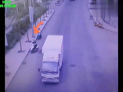 Yan was hit by a Truck in Liulin County Village