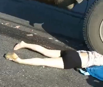 Asian Lady Killed Under Wheel of Truck 