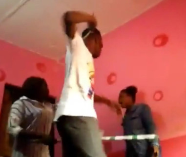 Group Of FUTA Students Beat A Female Student Mercilessly (Full Version)
