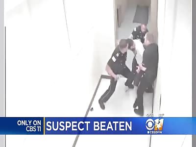 4 cops kick the shit out of 1 prisoner
