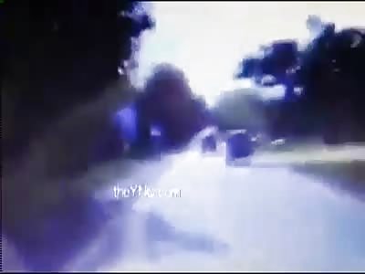 Car crashes into a motorbike + aftermath 