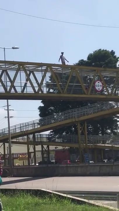 17 Year old Depressed Kid Jumps From Bridge in Brazil