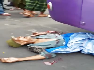 Old Man Died Crushed by the Bus