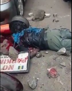 Policeman Was Brutally Stoned to Death by Savage Mob in Lagos