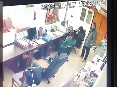 Man Brutally Stabs Woman at Work