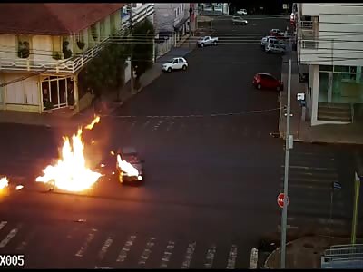 Damn!! Motorcyclist Crashed and Caught Fire