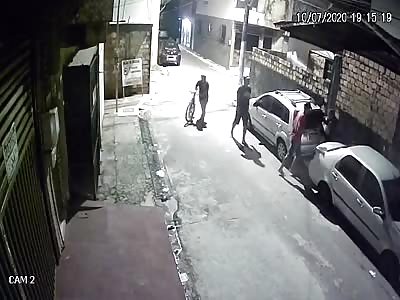 thief is hit by crowd of people