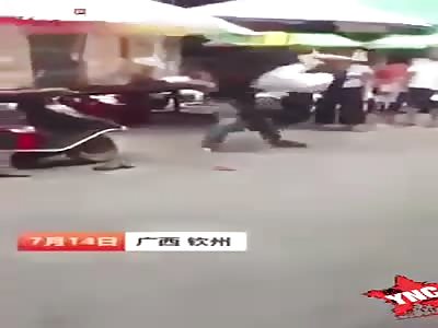 beats his wife to death on the street
