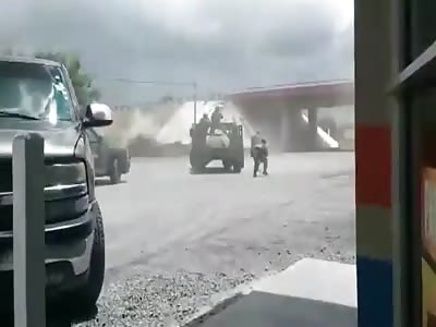 WHEN MEXICO DOES FIGHT THE CARTELS, IT'S A FUCKING WAR ZONE