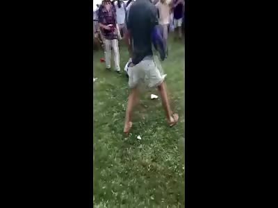 HUMILIATION: GUY WITH A BROKEN ARM DOMINATES FIGHT