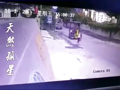Woman gets killed by a forklift on the road