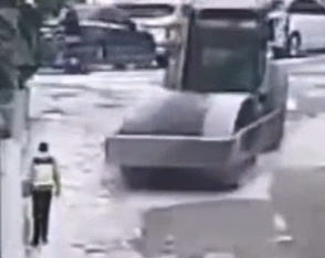  Man Crushed to Death by Steamroller at Work Accident
