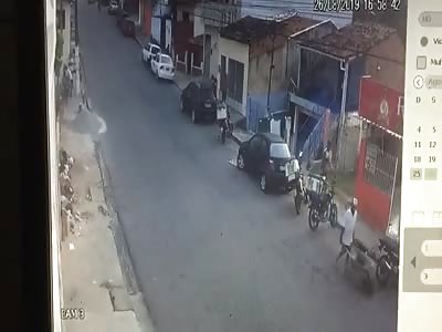 Accident Caught On CCTV: Latest News(4)