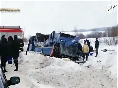 Russia: 7 dead, 32 injured after bus crash in Kaluga region