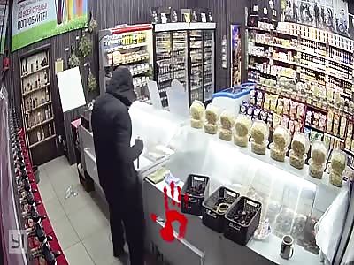 Beer Shop Robbery in Russia Gone Wrong!
