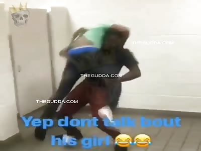 Dude Gets Smashed Up For Disrespecting Guyâ€™s Girlfriend!
