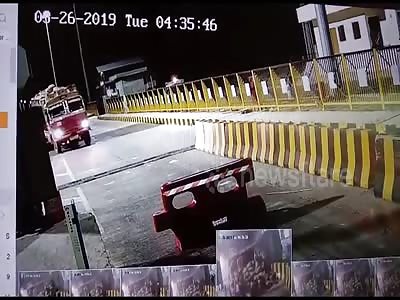 Loaded truck flips over after speeding towards checkpoint in India