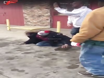 Dude Gets Knocked Out After Trying The Wrong Man