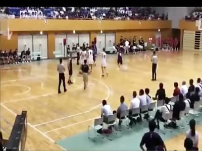 student killed the referee with a punched