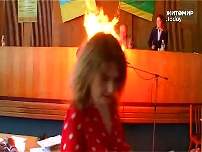 FULL VIDEO: MAN SETS HIMSELF ON FIRE DURING COUNCIL MEETING..