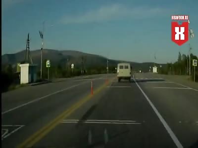 No safe place for pedestrian on Russian highway