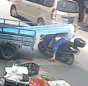 Moped Riders Throat Sliced by Sheet Metal