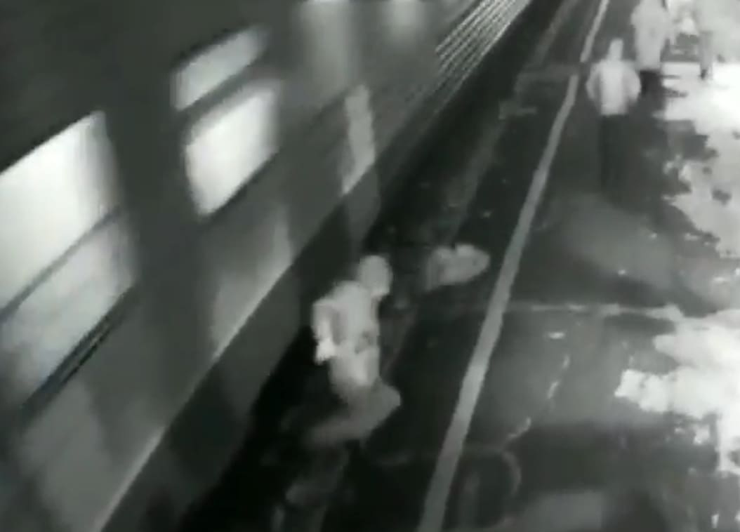 Dude Loses Legs in Train Accident