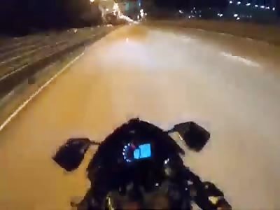 Motorbiker Survives Crash Doing 190km/h (POV)