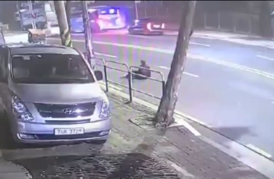 Suicidal Man Lies in the Middle of the Road
