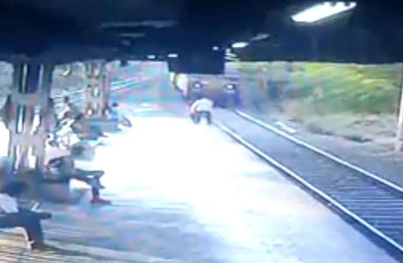 Father Jumps On The Tracks With 4-Year-Old Son
