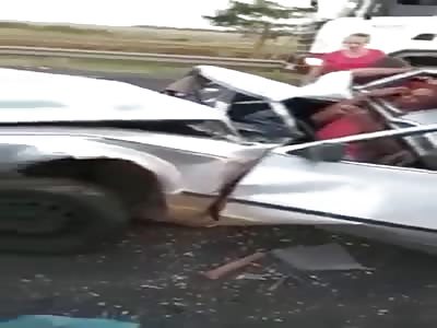 Victim accident trapped in car