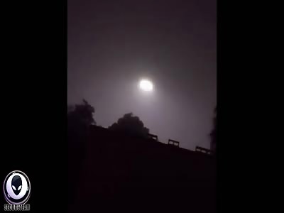 REAL MULTIPLE UFO'S RECORDED IN MEXICO