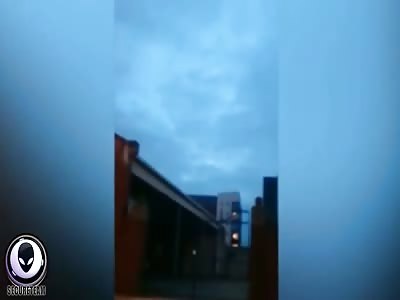 MAD UFO Sighting Caught By Shocked Liverpool Taxi Driver 