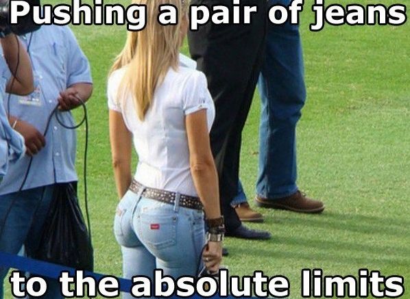 THIS is the Proper Way to Wear Tight Jeans