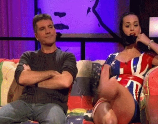 Katy Perry Leg Adjust shows More than She Wanted 