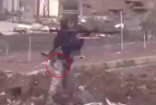 LMFAO: ISIS Fighter Gets Hit In The Balls By Ricochet