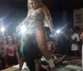 Girlfriend beats boyfriend after he licks strippers vagina on stage