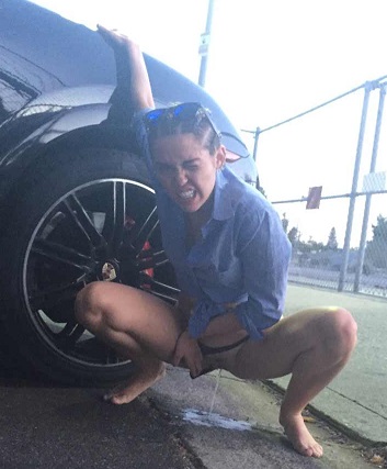 Nasty Miley Cyrus Pissing Outside