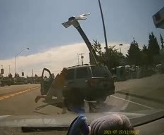 Crazed Driver Hurls An Axe At Ca During Road Rage Incident In Washington