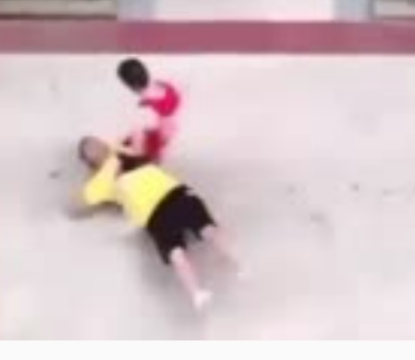 Kickboxer Sends a Bully 3x His Size Into a Seizure