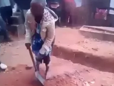 Woman Accused of Witchcraft is Forced to Dig her Own Grave