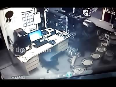 Violent Scumbag Thief Kicks Old Lady in the Face Repeatably During Robbery