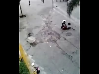 Man is Brutally Stabbed to Death during Street Fight by his Opponent's Friend 