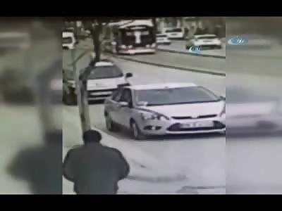 Watch the Moment an Elderly Man Commits Suicide by Bus