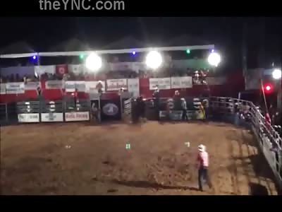 Man Dies Instantly after Bull Tramples his Head at a Rodeo (Watch Zoom View) 